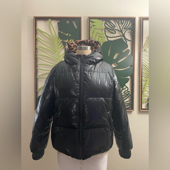 Alice and Olivia Durham Reversible Puffer Black Hoodie Jacket - Picture 10 of 16